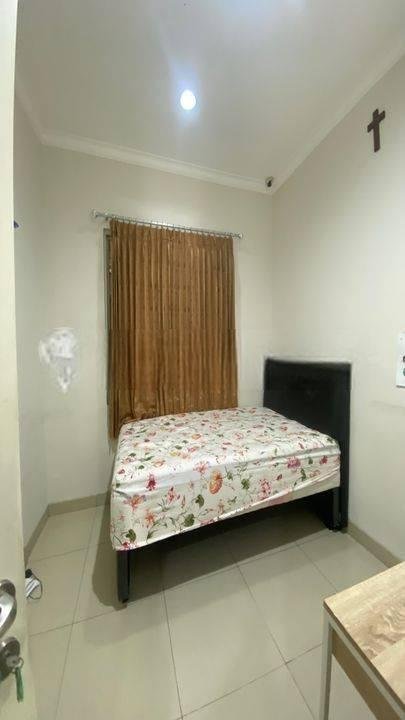 DISEWAKAN RUMAH FURNISH SIAP HUNII GLC Murah