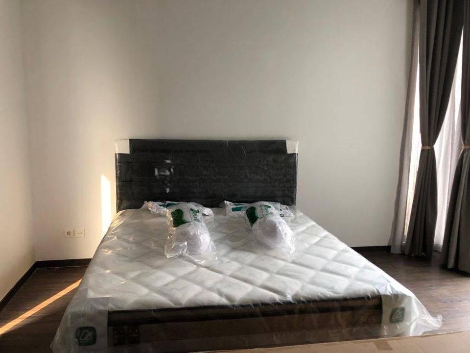 Rumah 3 Lantai Furnished di Zora