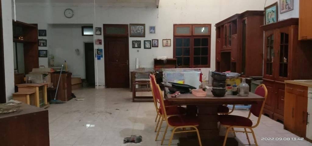Ruko 2lt nol jln teuku umar cimone tangerang
