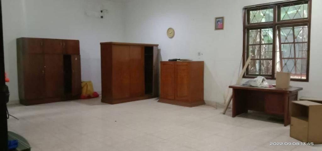 Ruko 2lt nol jln teuku umar cimone tangerang