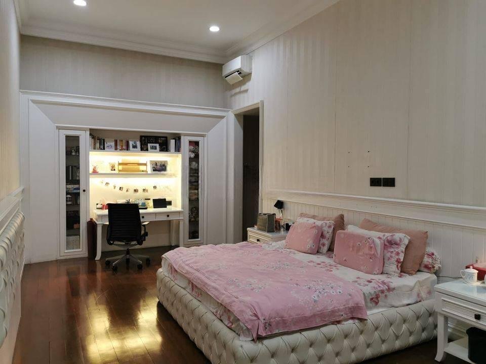 Rumah Mewah PIK Layar Permai Boulevard 1.084M2