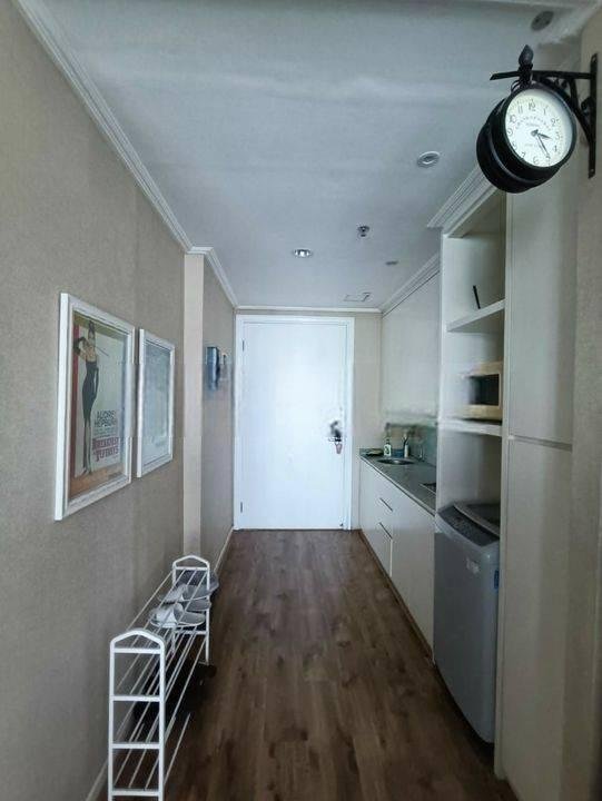 Dijual Apartement The Via And Vue 1 BR Furnished Sudah Ada Penyewa