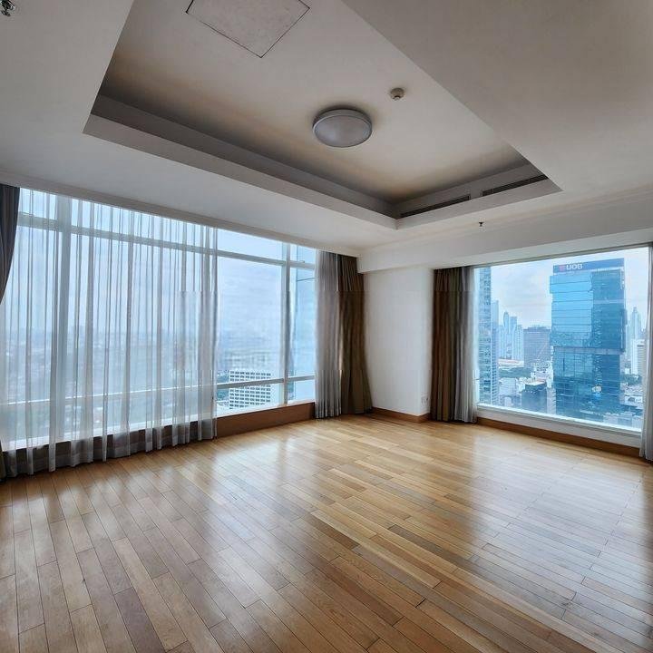 Apt kempinski jl thamrin