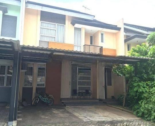 Rumah Cluster Castilla Bsd Kondisi Sudah Renovasi Dan Terawat