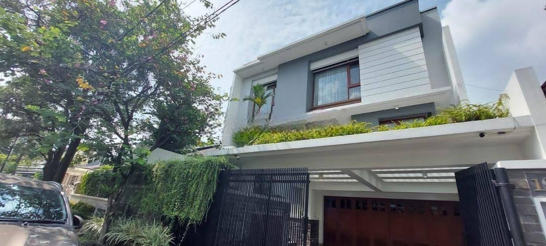 Disewa rumah minimalist modern di Pondok Indah