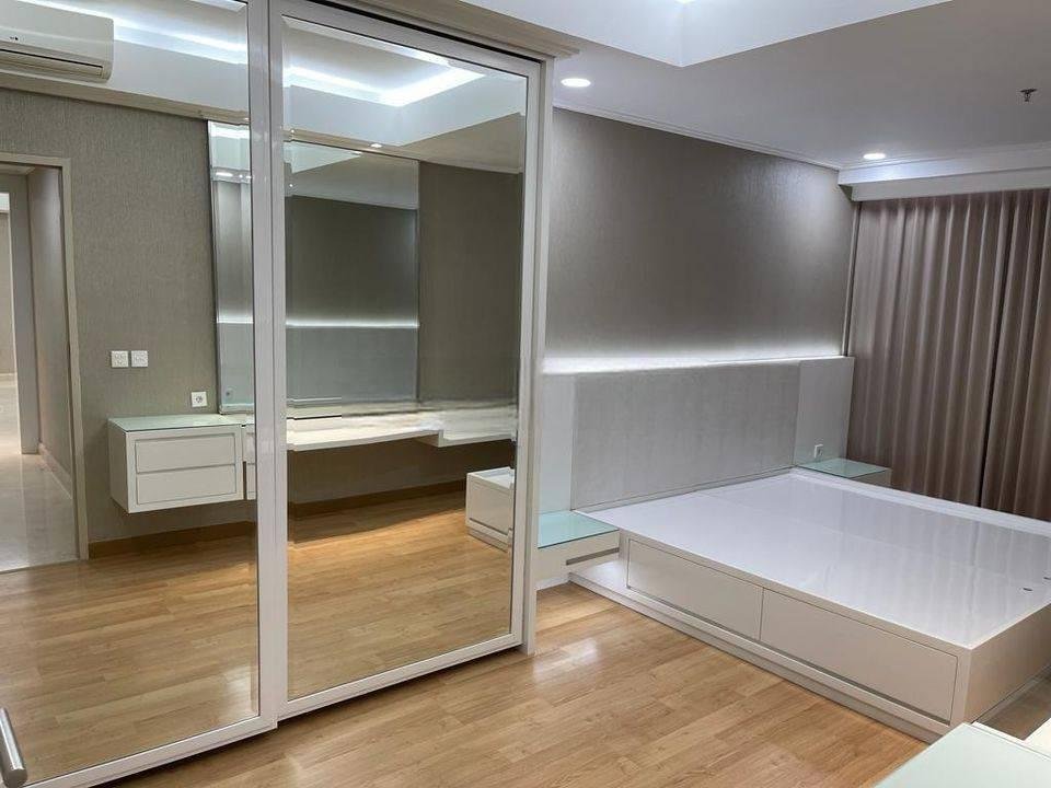 Dijual THE PEAK TUNJUNGAN PLAZA 5