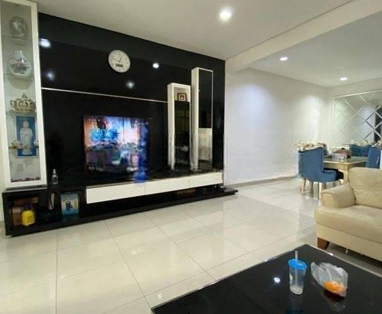 Rumah di Green Lake City