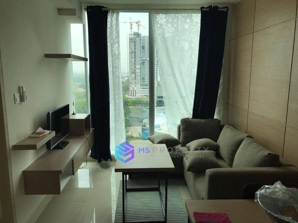 Apartment Treepark Bsd Type 1 BR Furnished View Pool