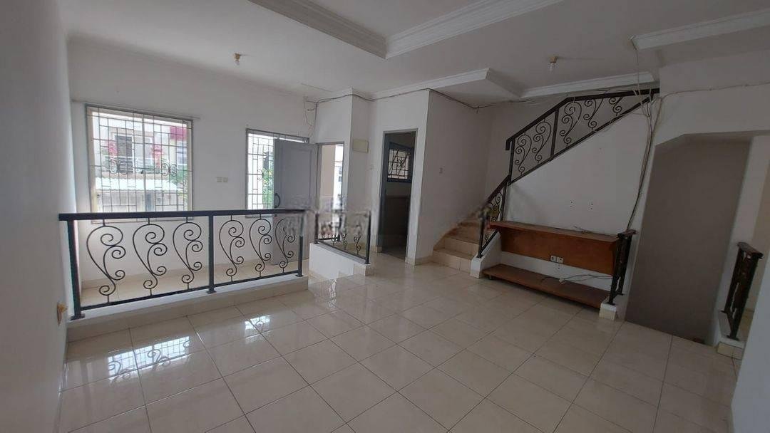Murah!! disewakan Cepat Rumah Siap Huni Bagus Dan Rapih Di Gading Grande