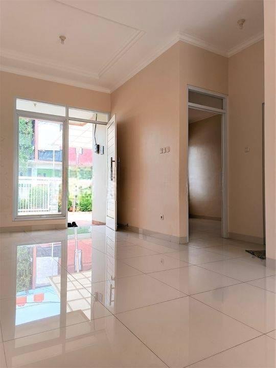 Rumah Baru Lux Murah 2 Lantai Siap Huni Full Bata Merah di Tangerang