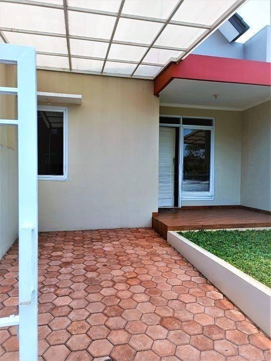 Rumah Baru Lux Murah 2 Lantai Siap Huni Full Bata Merah di Tangerang