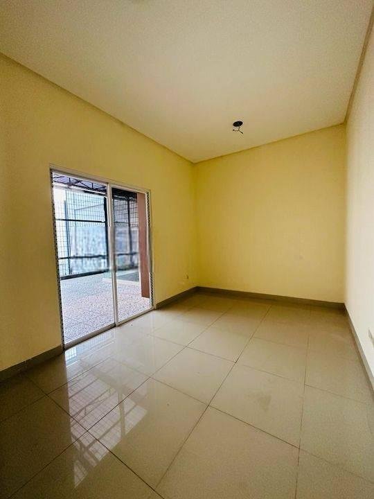 Rumah Di Green Lake City Cluster Amerika Latin Full Renovasi Rumah Di Green Lake City Cluster Amerika Latin Full Renovasi