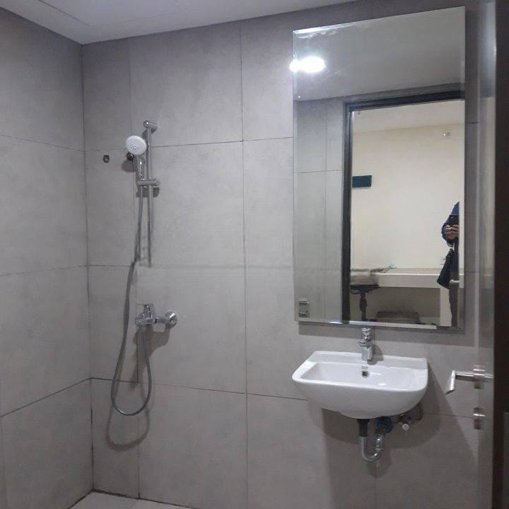 Kamar Mandi : 1