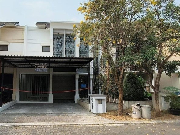 Rumah Greenwich BSD dekat Q BIG