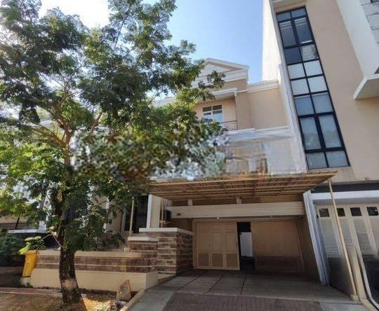 Rumah 2lt 10x20 4+1kt Cluster Florence Pik 1 Pantai Indah Kapuk