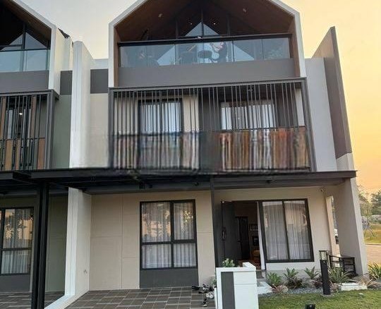 Cluster Strozzi Rumah Attic Room Dan Rooftop di Summarecon Gading Serpong 16 Cluster Strozzi Rumah Attic Room Dan Rooftop di Summarecon Gading Serpong Cluster Strozzi Rumah Attic Room Dan Rooftop di Summarecon Gading Serpong