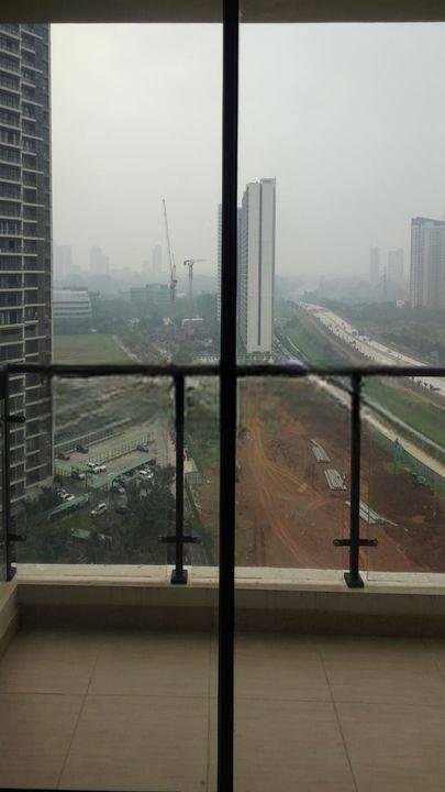 Apt 3BR Mewah Lokasi Strategis di SkyHouse BSD