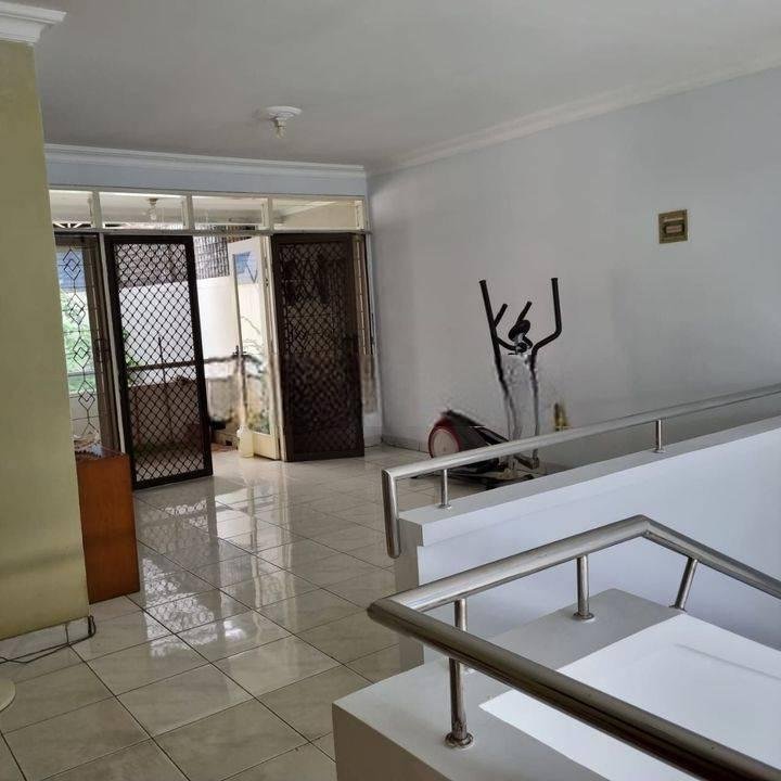 Rumah Siap Huni di Permata Buana Jakarta Barat