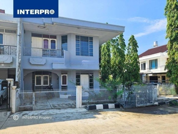 Rumah Dijual Green Garden Hoek Cluster Suasana Tenang Jalan Lebar 22 Rumah Dijual Green Garden Hoek Cluster Suasana Tenang Jalan Lebar Rumah Dijual Green Garden Hoek Cluster Suasana Tenang Jalan Lebar