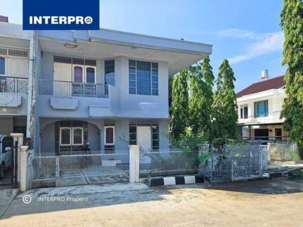 Rumah Dijual Green Garden Hoek Cluster Suasana Tenang Jalan Lebar