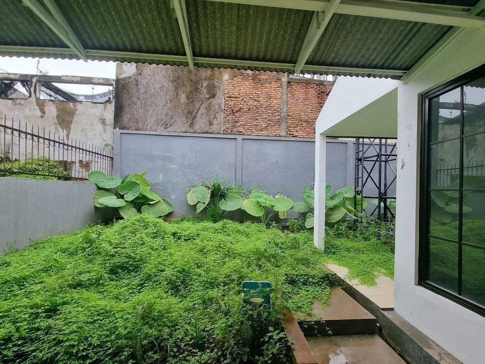 4 kamar. Bisa kantor