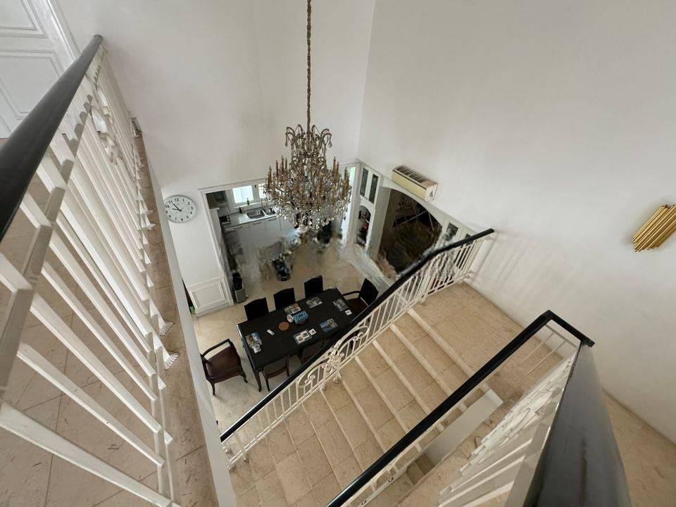 Rumah Bagus SHM di Fontainebleau Golf Residence