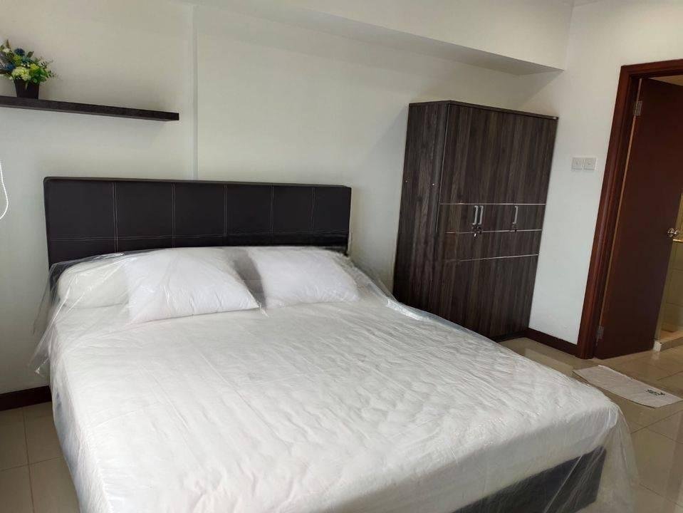 Dijual Apartemen 3 BR Furnished Waterplace Surabaya Barat