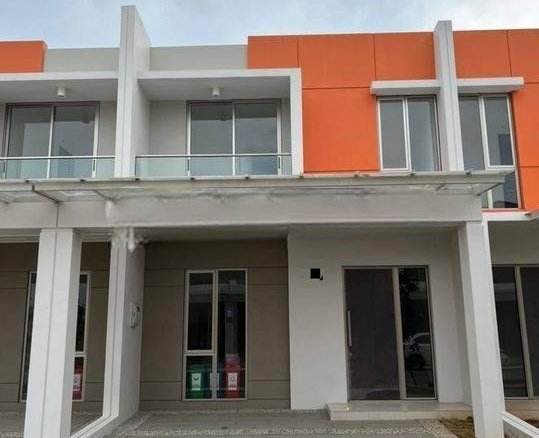 Disewakan Rumah PIK 2 Ukuran 6x10 Semi Furnish 26 Disewakan Rumah PIK 2 Ukuran 6x10 Semi Furnish Disewakan Rumah PIK 2 Ukuran 6x10 Semi Furnish