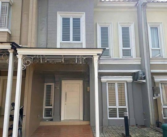 Rumah 2 Lantai Shm di Gading Serpong Dekat Umn