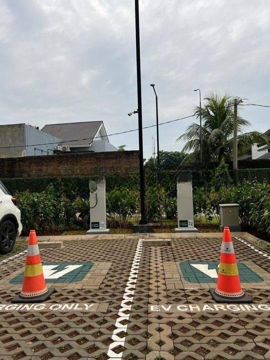 Jual Beli Rumah di Jawa Barat, Bandung, Bandung Barat, Bekasi, Bogor, Ciamis, Cianjur, Cirebon, Garut, Indramayu, Karawang, Kuningan, Majalengka, Pangandaran, Purwakarta. Subang, Sukabumi, Sumedang, Tasikmalaya, Kota Bandung, Kota Banjar, Kota Bekasi, Kot Jogging Track