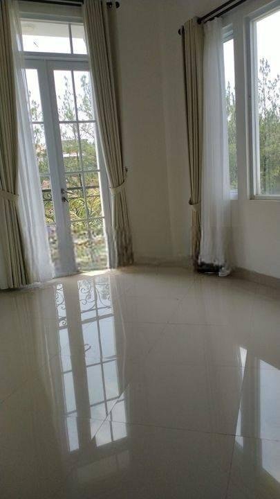 RUMAH 2 LANTAI DEKAT STADION JIS SUNTER AGUNG JAKARTA UTARA