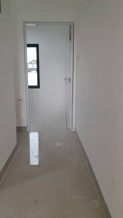 RUMAH 2 LANTAI DEKAT STADION JIS SUNTER AGUNG JAKARTA UTARA