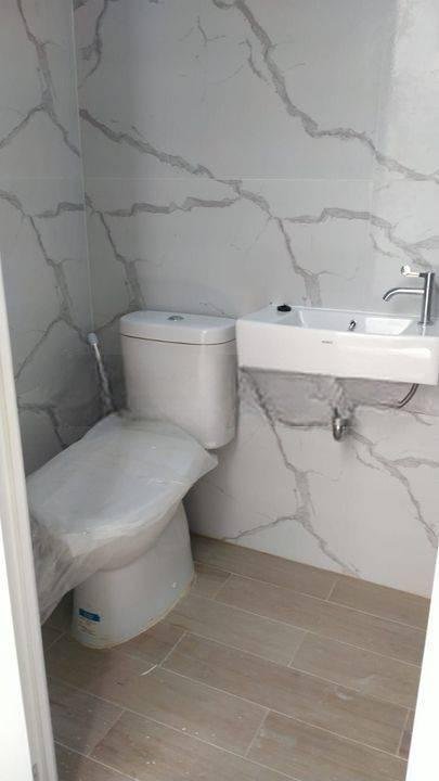 Rumah 3 Lantai dekat Perkantoran Percetakan Negara Jakarta Pusat