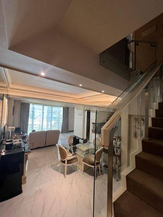 Dijual Apartemen Waterplace Garden Mansion Pakuwon Indah Furnish Mewah Dijual Apartemen Waterplace Garden Mansion Pakuwon Indah Furnish Mewah