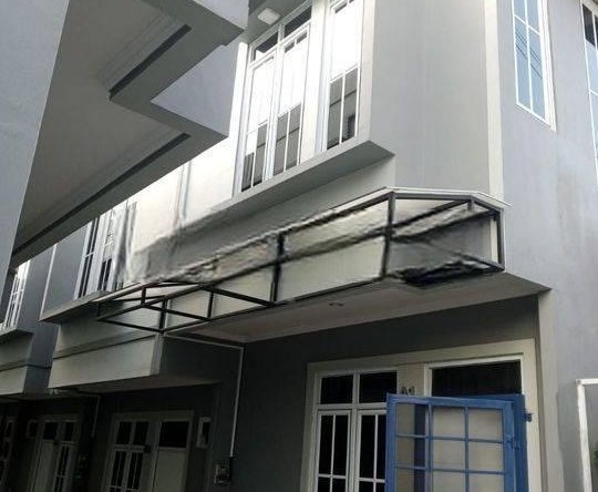Rumah 2 Lantai di Cipinang Elok Jakarta Timur