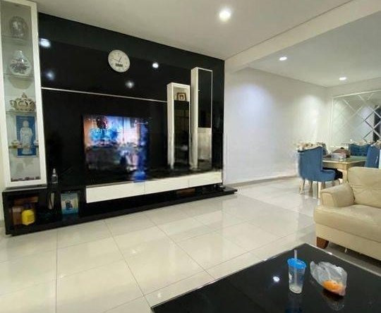 Amerika Latin 8x18 - 2.5 Lantai - Siap Nego!!