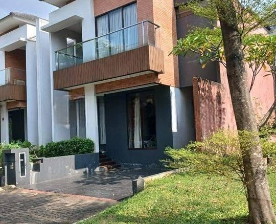 Rumah Lokasi Strategis Ada Taman Depan Dan Belakang Di Bintaro 2 Rumah Lokasi Strategis Ada Taman Depan Dan Belakang Di Bintaro Rumah Lokasi Strategis Ada Taman Depan Dan Belakang Di Bintaro