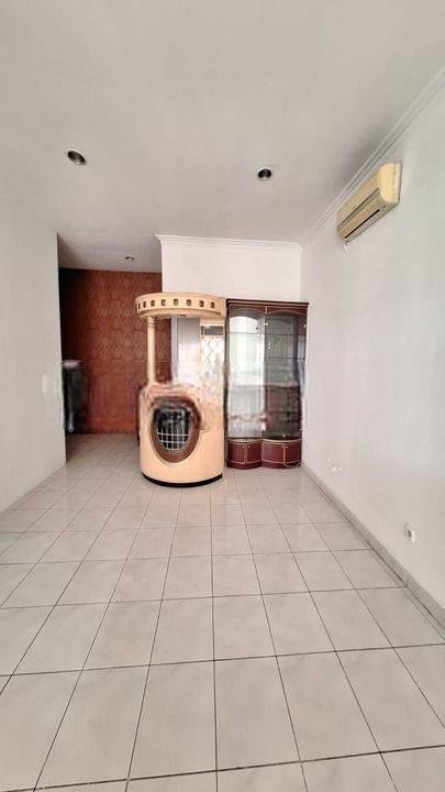 Rumah Siap Huni Semi Furnished Disewakan Area Kampung Utan ciputat Dekat Mrt Lebak Bulus Semi Furnished