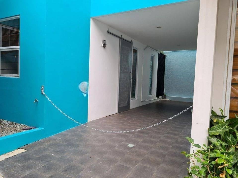 Rumah sewa 2 lt dalam cluster di Tebet Barat