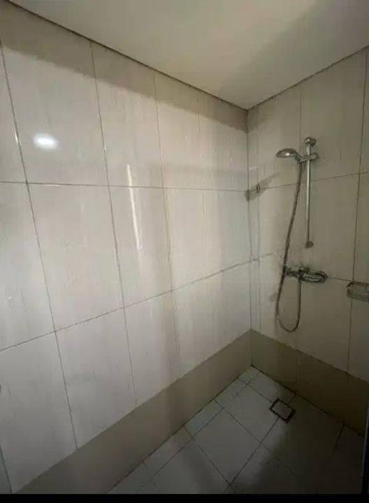 Luas Bangunan : 53 m²