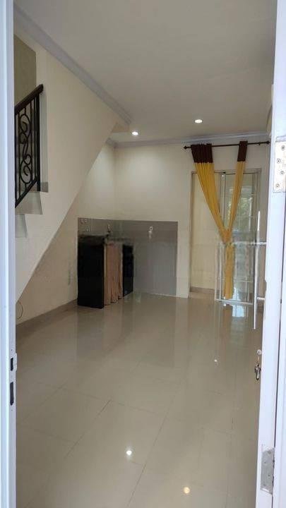 Rumah Di Green Lake City Cluster West Europe Ukuran 4x12 SHM