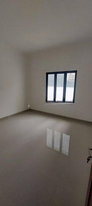 Rumah Tanjung Duren 3 Lantai SHM Timur Jalan 2 Mobil