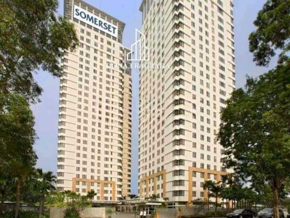 Turun Harga Somerset Berlian Permata Hijau 3 BR Semi Furnished