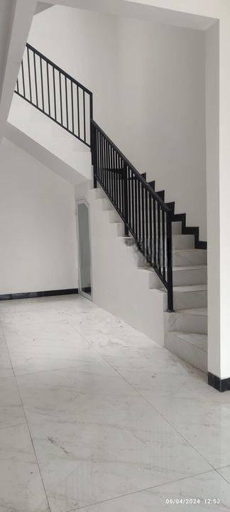 Rumah Bangunan Baru Mewah 3 Lantai Citra Garden 5