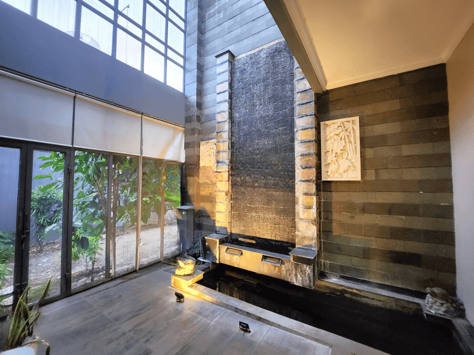 Rumah 2lt 200m Type 4kt Cluster Lantana Jgc Jakarta Garden City