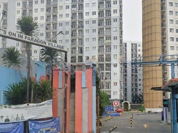 Apartmen Paragon Village