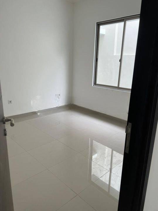 Spesialis Sewa Rumah PIK2 8X15 (3+1 Kamar Tidur)