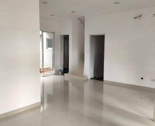 Barang Langka, Rumah Hoek View Danau di GLC Harga Nego 14 Barang Langka, Rumah Hoek View Danau di GLC Harga Nego Barang Langka
