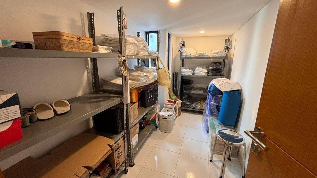 Disewakan Rumah Baru dengan FURNISH BAGUS