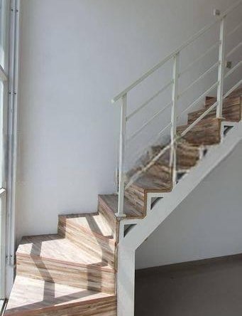 Dijual Apartemen Murah studio 1BR lantai 21 kosongan icon mall kebomas Gresik akses ke moll